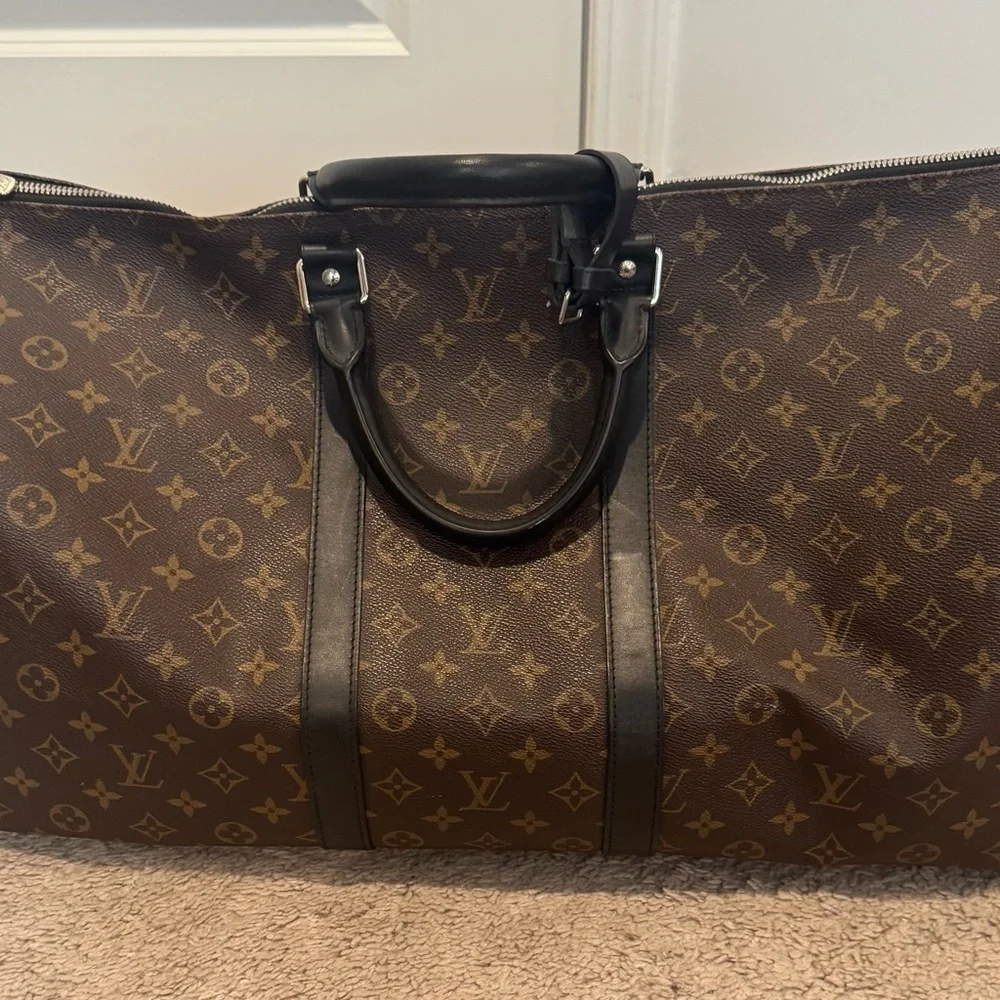 Louis Vuitton Monogram Keepall Bandoulière 55 Duffel Bag - Picture 5 of 10